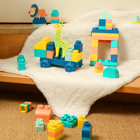 LUDI lavinamasis konstruktorius mažyliams: 53 kaladėlės su lagaminėliu