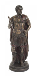 Statuetė Romos generolo bronzos tonų, apie 28 cm, frontinis kampas, detalizuotas krūtinės reljefas ant apvalaus pagrindo