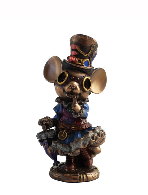 Statulėlė steampunk pelė bronzinė su mėlyna suknele ir cilindru, laiko skėtį ir pirštu prie lūpų, fotografuota iš priekio, pilnas figūros planas
