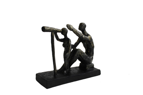 Žvilgsnis į priekį. Išmatavimai: 21x7x18cm.