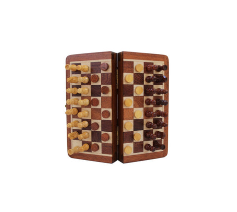 MAGNETINIAI mediniai šachmatai + ŠAŠKĖS. 13,5x13,5cm., karalius: 1,8cm.