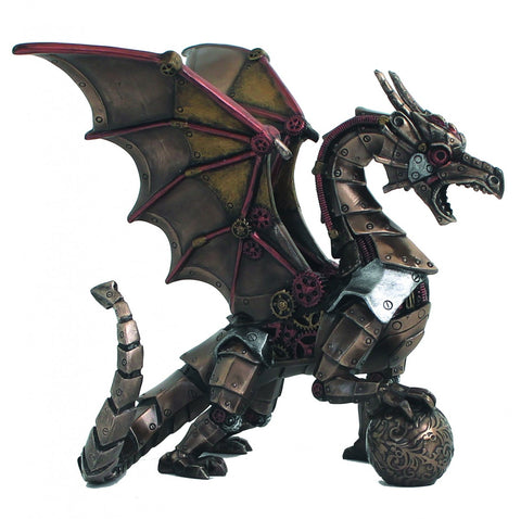 drakonas steampunk stiliaus metalinė bronzinė figūrėlė šonu, atverstomis sparnais ir laikanti raižytą kamuolį