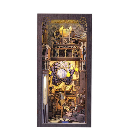 Nebula Common Room knygų kampelis – medinė atrama su LED, surinkimo rinkinys