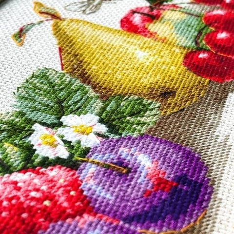 Siuvinėjimo kryželiu rinkinys „Vasaros skonis“ – vaisių natiurmortas 40 x 15 cm