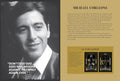 knygos puslapis su Michael Corleone juodai baltu portretu, aukso fono biografija ir dviem juodai aukso tarot kortomis