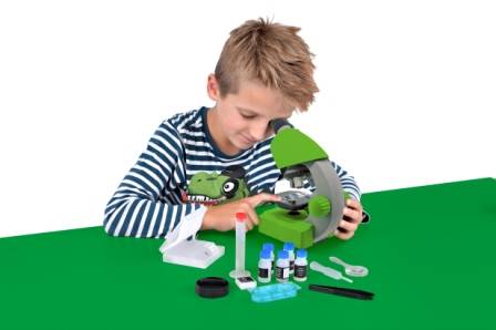 Mikroskopas vaikams Bresser Junior 40x-640x žalias su telefono laikikliu