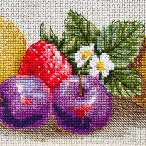 Siuvinėjimo kryželiu rinkinys „Vasaros skonis“ – vaisių natiurmortas 40 x 15 cm