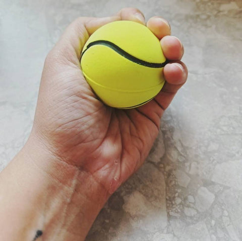 Sportinis šokinėjantis kamuoliukas vaikams 6 cm (asorti)