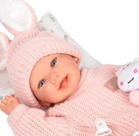 Arias Reborn lėlė Lucia 45 cm – rankų darbo, rožiniai megzti rūbai