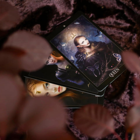 Vampyrų fėjų orakulo kortos „The Oracle of the Vampire Fae“ (52 kortos)