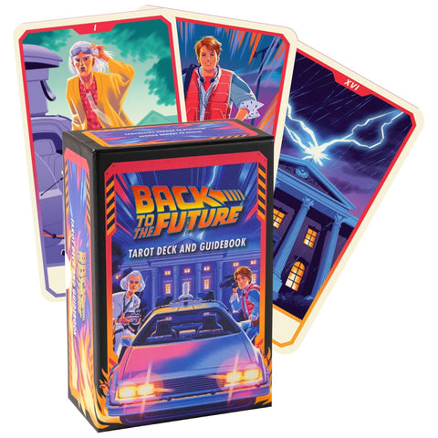 Back to the Future tarot kortų rinkinys su dovanine dėžute ir trimis fanuotomis iliustruotomis kortomis, neoninės spalvos, DeLorean ir ikoniškos scenos