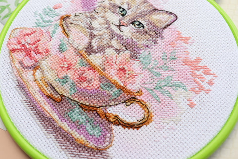 Siuvinėjimo kryželiu rinkinys Arbatos vakarėlis, 17x17, su karoliukais, 14 ct