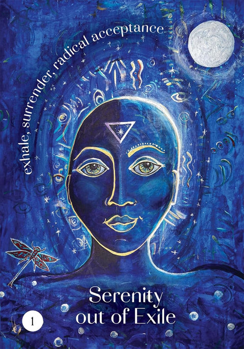 Orakulų korta mėlynu piešiniu "Serenity out of Exile", priekinis variantas su mėnuliu, laumžirgiu ir aukso kontūrais