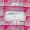Angelų kortelė Angel Wishes rožinė, artimas vaizdas su tekstu kviečiančiu angelus suteikti jėgų šeimai