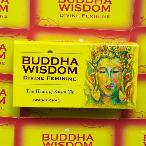 Buddha Wisdom smilkalai, geltona "Divine Feminine" pakuotė su spalvinga Budos figūra ant priekinės pusės, skirta ramiam aromatui