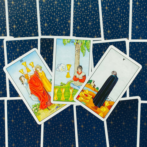 Universal Waite Tarot II kortos