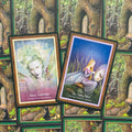 Kortos – du atviri fėjiški oracle kortų variantai (Faery Godmother ir The Faery Norn) ant dekoratyvios nugarėlės