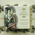 Kortų rinkinys The Kuan Yin Transmission (Alana Fairchild), balta priekinė dėžutė su lotoso moterimi iliustracijoje, 55 aktyvacijos kortos