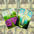 Lenormand kortos komplektas, dvi kortos (19 Bokštas ir 20 Labirintas) ant ornamentuoto kortų nugarėlių fono