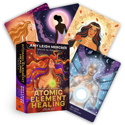 Oracle kortų rinkinys Atomic Element Healing (Amy Leigh Mercree), spalvinga dėžutė ir keli kortų variantai fanuotame išdėstyme