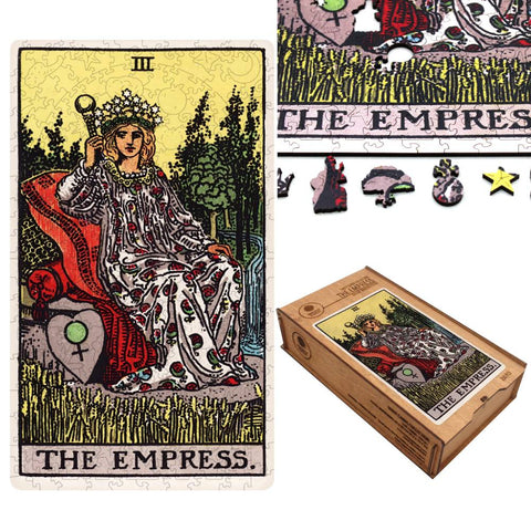 tarot galvosūkis Imperatorė, 1000 dalių, su unikaliais formų gabalėliais ir medine dovanine dėžute, rodoma kortelės iliustracija
