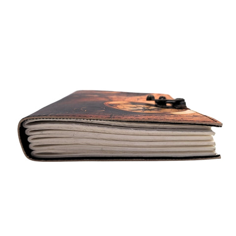 Odinė užrašų knygutė su kompasu, ožkos oda, 200 psl., 125 gsm keliautojams