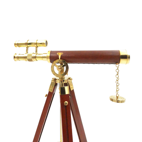 Elegantiškas žalvarinis teleskopas ant medinio trikojo, retro jūrinis, 57 cm