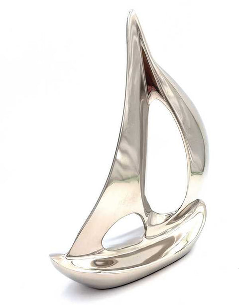 Metalinė jachtos dekoracija 36 cm – sidabrinė, jūrinio stiliaus interjerui