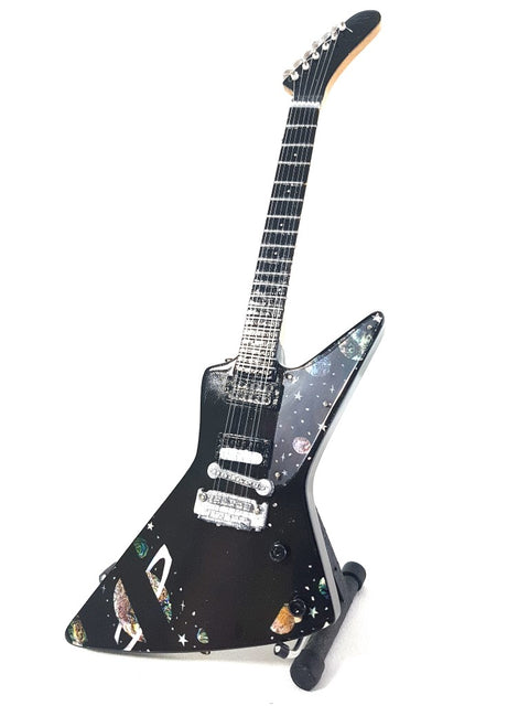 Kolekcinė mini gitara „Scorpions“ – Matthias Jabs, mahagonas, 1:4