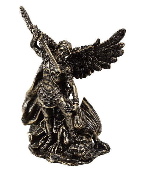 Arkangelo Mykolo statulėlė kovoje su drakonu, polirezinas, 13,5 cm