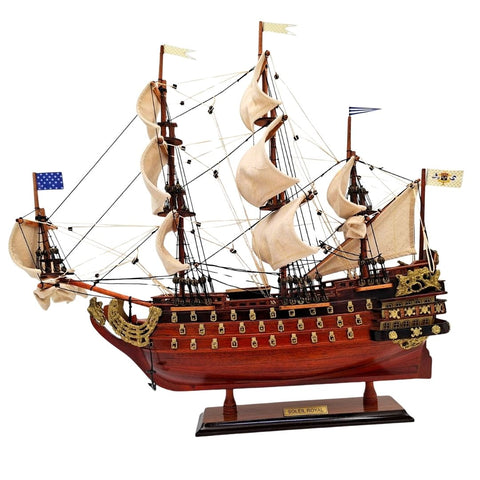 Burlaivio Soleil Royal modelis 46 cm, surinktas, rankų darbo
