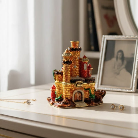 Pilies formos papuošalų dėžutė su kristalais, metalinė dekoracija