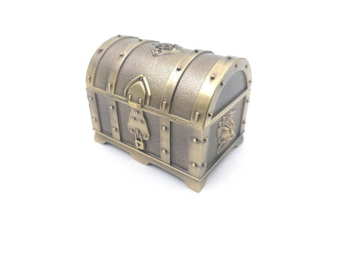 Metalinė lobio dėžutė – sidabrinė su auksiniais akcentais, 7×5×5 cm