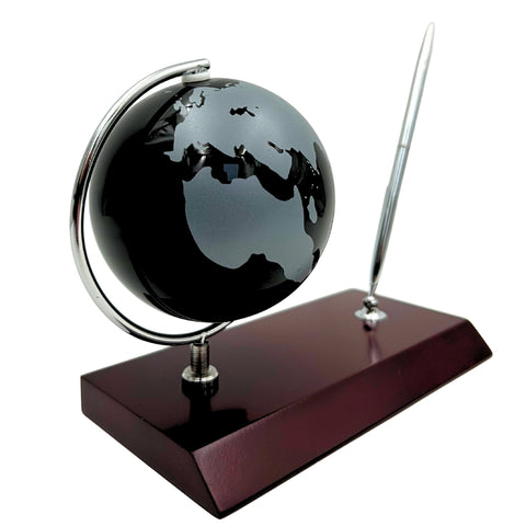 Biuro stalo rinkinys: gaublys ir rašiklio laikiklis – dovana vadovui