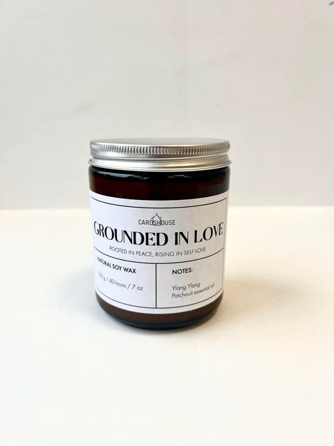 Aromaterapinė sojų žvakė Aphrodisiac: ylang-ylang ir pačiulis, 40 val.