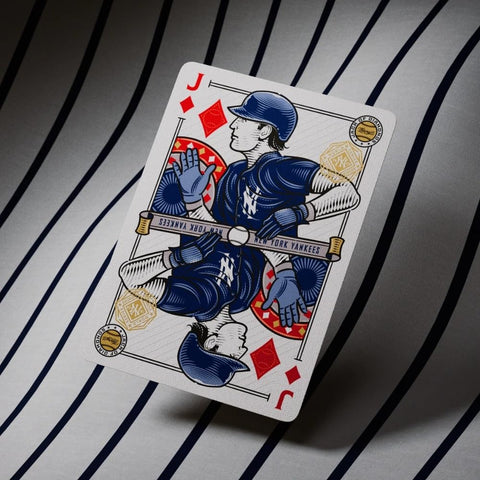New York Yankees premium žaidimo kortos su aukso folija – dovana gerbėjui
