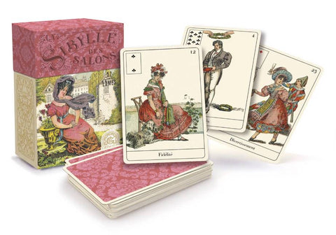Tarot kortos Sibylle des Salons — 52 kortų komplektas su rožiniu ornamentiniu nugarėliu ir istorinėmis iliustracijomis