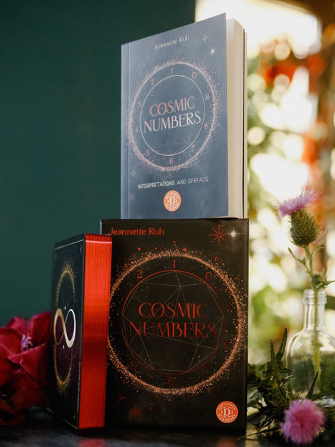 Cosmic Numbers numerologijos kortos – 42 kortų rinkinys