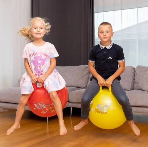 Tomas ir Džeris šokliukas-kamuolys vaikams 45 cm, neslystantis, su pompa