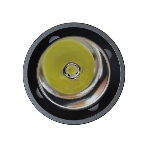XTAR R30 1200 galingas USB-C žibintuvėlis su 21700 akumuliatoriumi