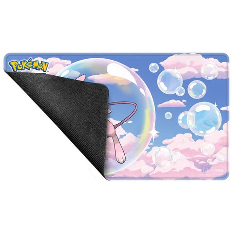 Pokémon Mew žaidimo kilimėlis su folijos efektu 61×34 cm, Ultra Pro