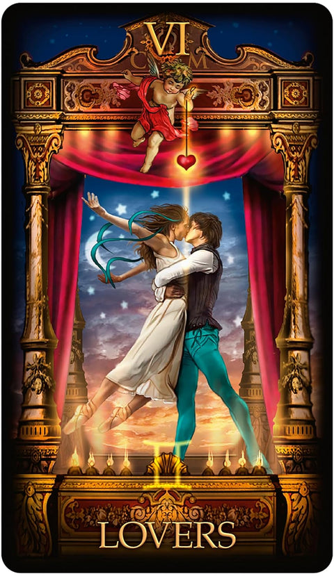 tarot korta Meilužiai: VI korta su aukso rėmu, skraidančia besibučiuojančia pora ir amūro krentančia širdimi