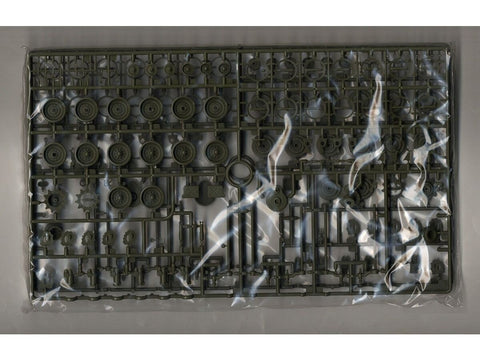 AFV Club M60A3/TTS pagrindinis kovos tankas 1/35 – plastikinis rinkinys