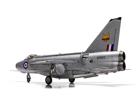 Airfix English Electric Lightning F.6 lėktuvo modelis 1:48