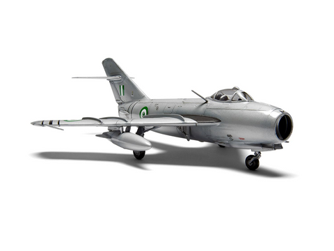 Airfix MiG-17F Fresco 1/72 – plastikinis lėktuvo surinkimo rinkinys A03091A