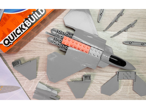 Airfix QUICKBUILD F-22 Raptor – plastikinis konstruktorius be klijų ir dažų