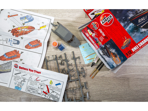 Airfix RNLI Shannon gelbėjimo laivas 1/72 dovanų rinkinys A55015