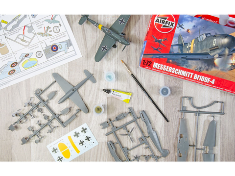 Airfix Messerschmitt Bf 109F-4 dovanų rinkinys 1/72, A55014