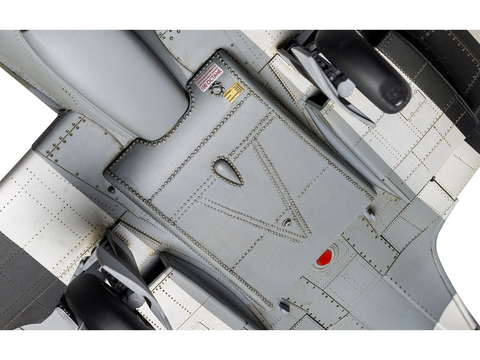 Airfix Supermarine Spitfire Mk.IXc 1/24 plastikinis modelis Flying Dray