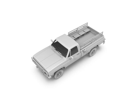 M1008 karinis Chevrolet C/K Troop Carrier 1/35 plastikinis modelis